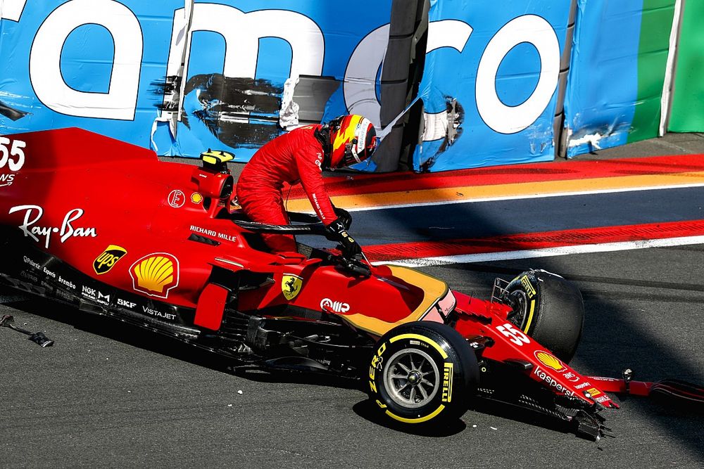 carlos sainz jr ferrari sf21 c