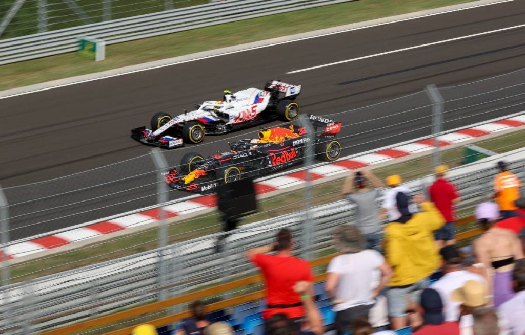 max verstappen mick schumacher battle planetf1