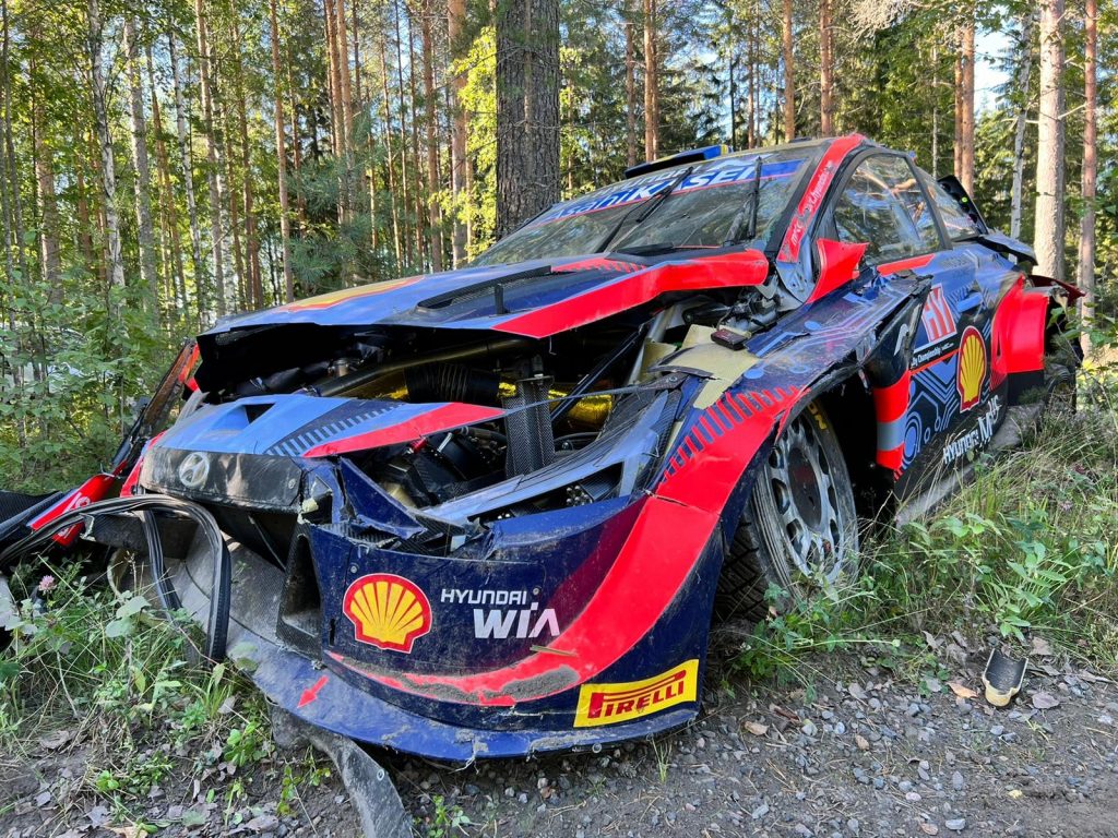 Oliver Solberg 2022 crash